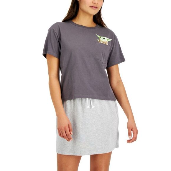 Disney Juniors' Baby Yoda Front-Back Graphic Pocket T-Shirt - Picture 1 of 4